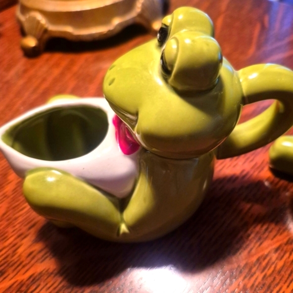 Vintage NC Cameron & Sons Ceramic Green Lady And Man Frog Sugar Bowl & Creamer - Picture 10 of 10